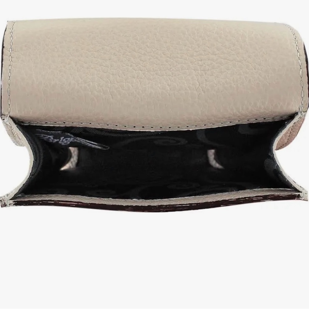 Brighton Pretty tough phone organizer NWT buff color w/ snake embossed accent - Picture 6 of 8